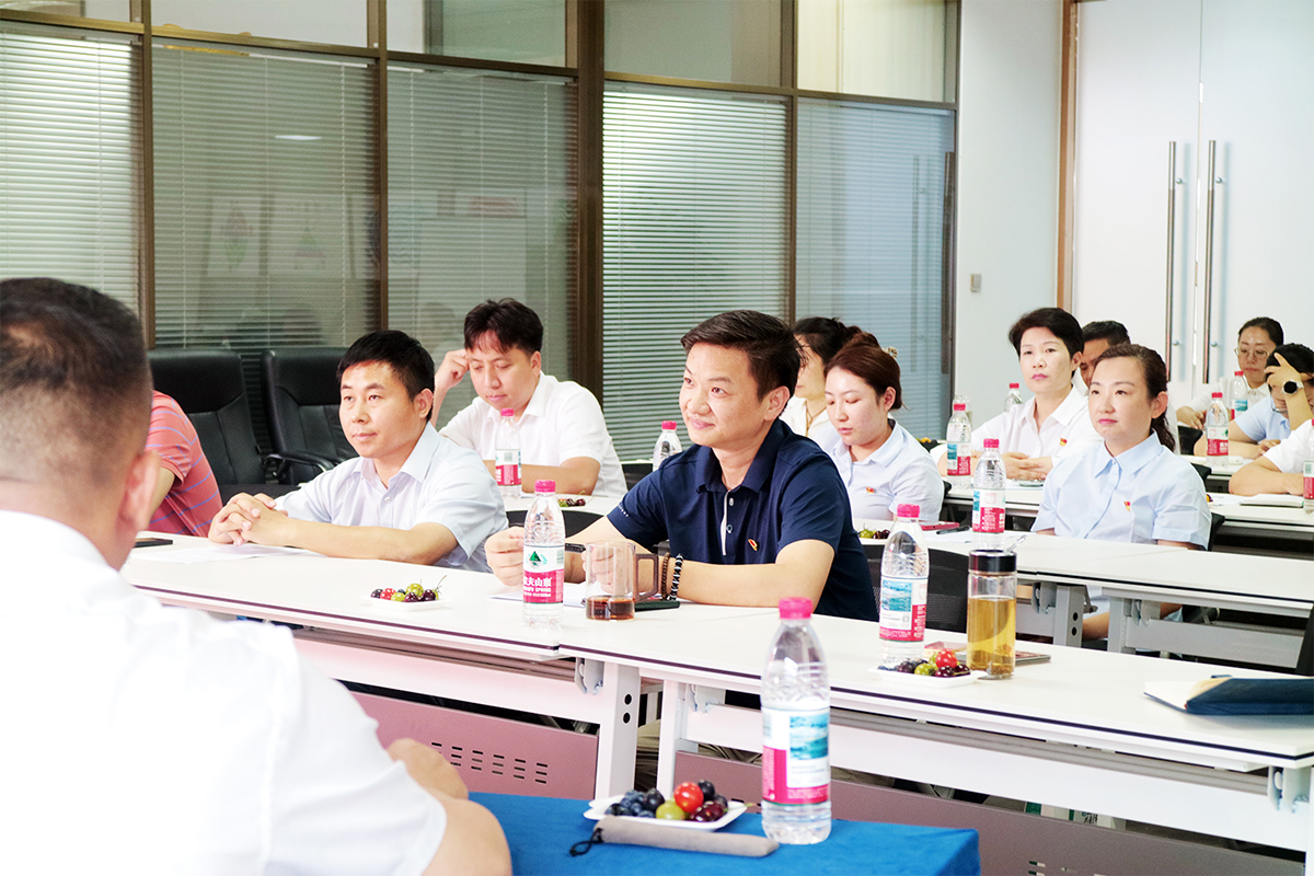 共庆建党105周年,徽商商会党员学习活动在聚芯光禾召开